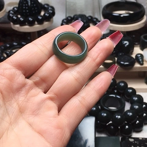 未镶嵌手串和田玉