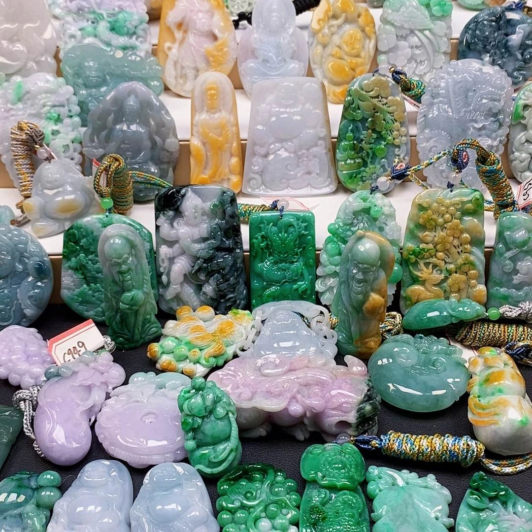 吊坠(不含链)未镶嵌翡翠