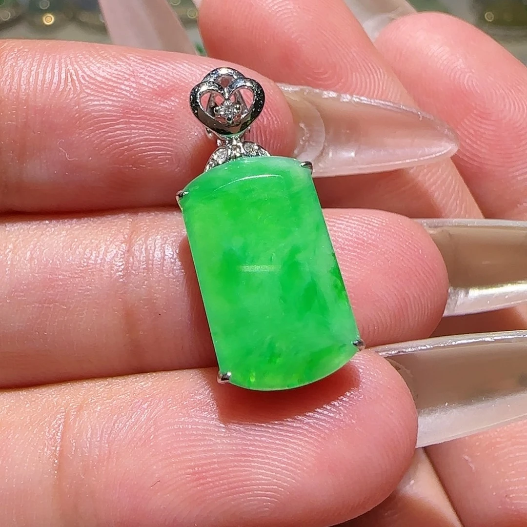 【闪购商品】翡翠18K金镶嵌颈饰天然