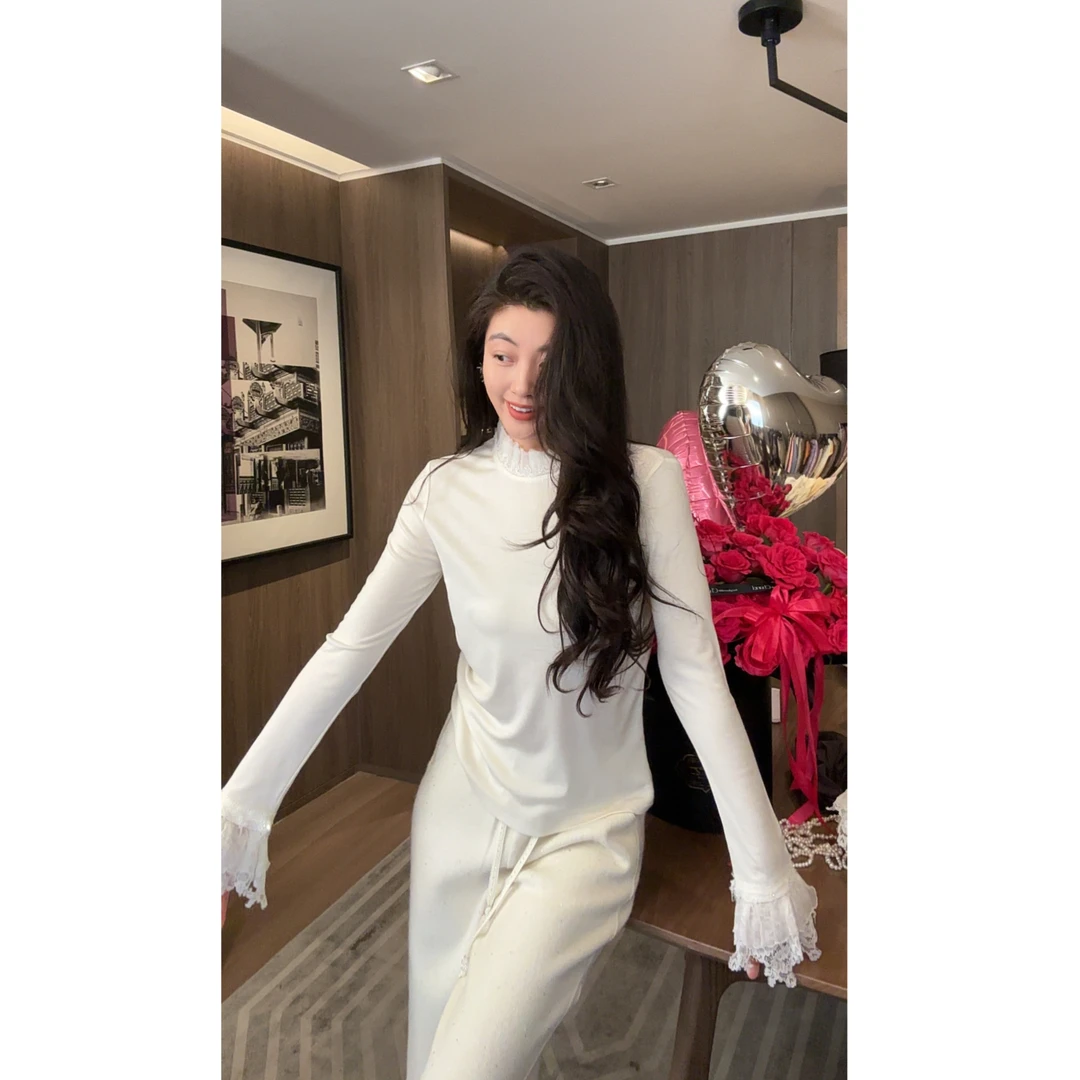 N.COU妮蔻25冬新款气质百搭蕾丝拼接高领绵羊毛针织打底衫DY23250