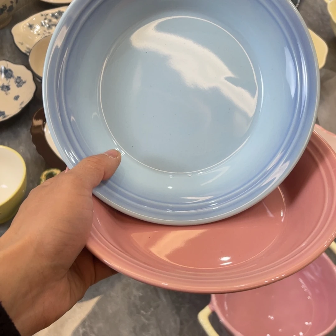 陶瓷微瑕餐具介意勿拍，满18飞！