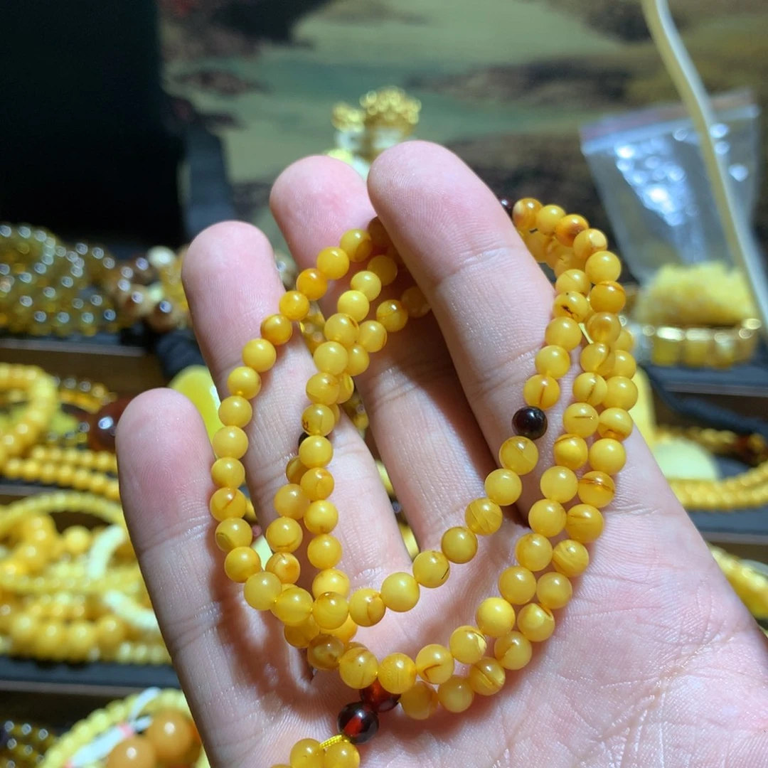 琥珀未镶嵌珠宝奇石