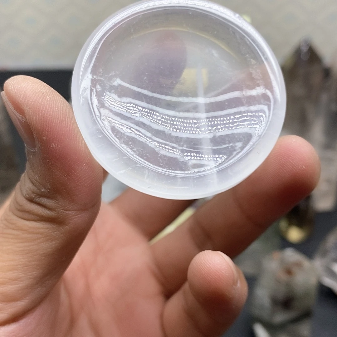 未镶嵌颈饰水晶252