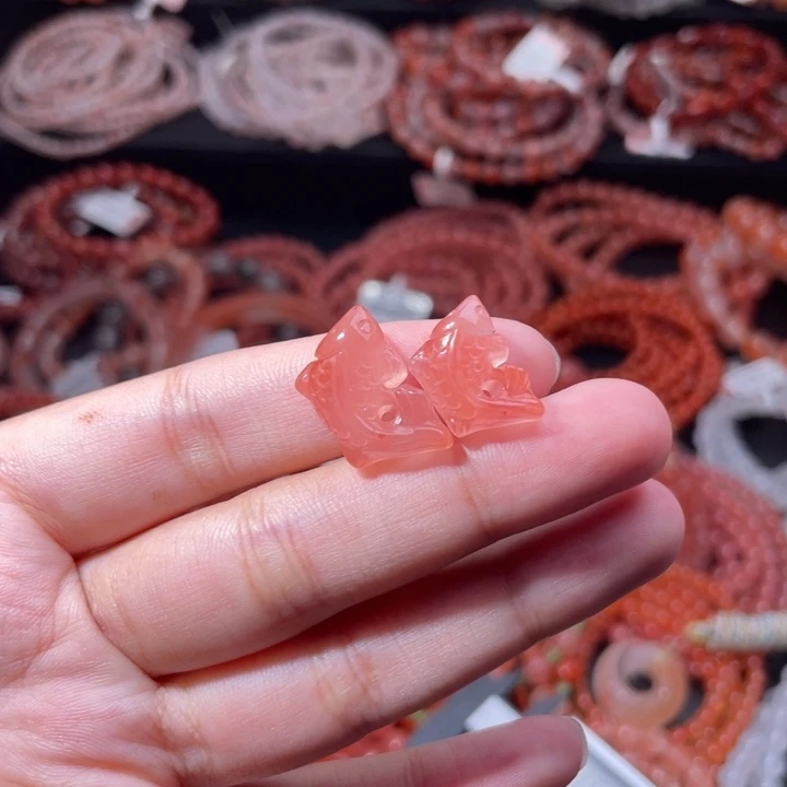 南红玛瑙未镶嵌配饰锦鲤1762打孔备注