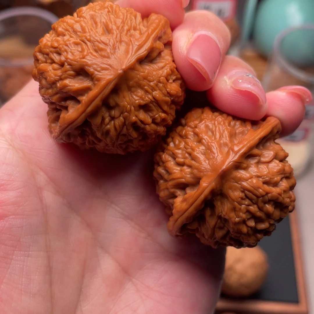 এ***࿐桃核把件全品金牛40