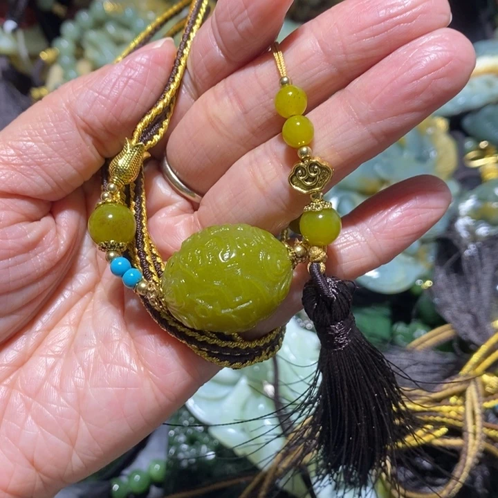 岫玉岫玉吊坠未镶嵌