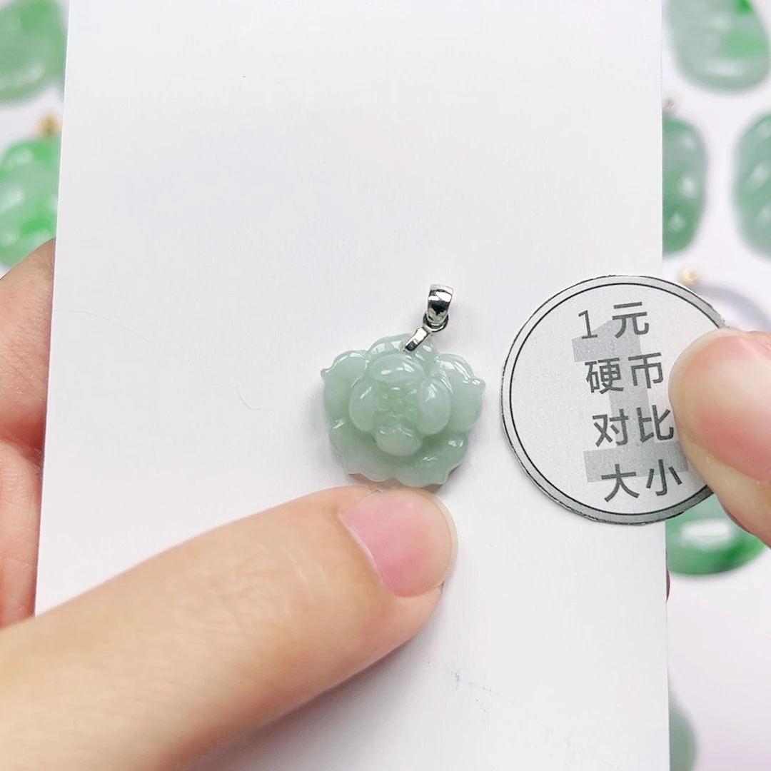 翡翠挂件未镶嵌四会天然翡翠A货