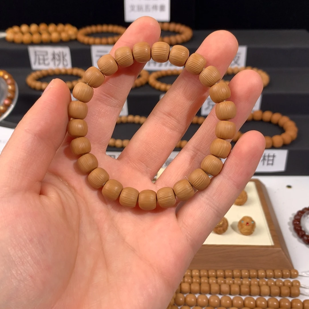 行***.猴头核桃吊坠猴头