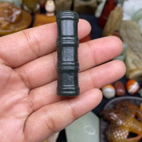 和田玉未镶嵌颈饰15