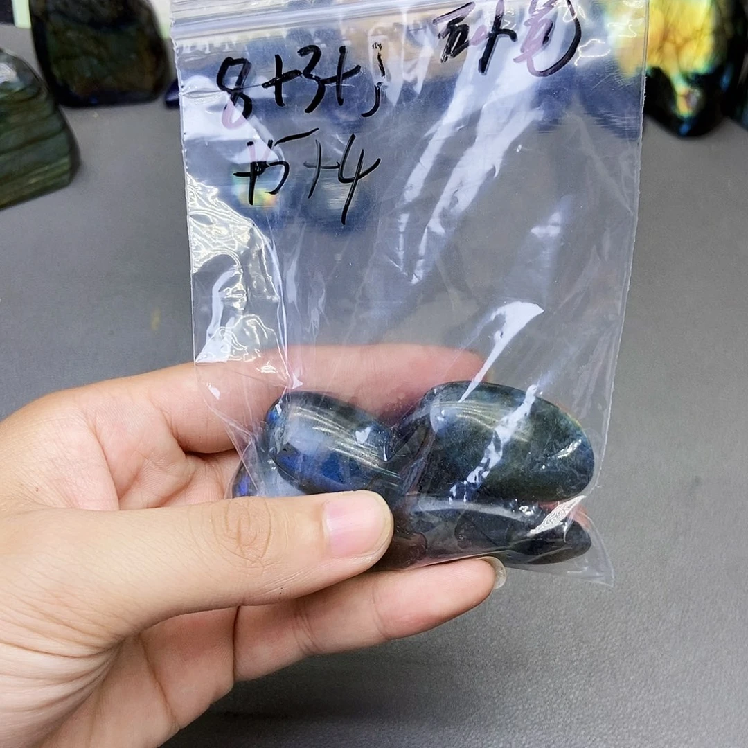 石***悦颈饰银S925镶嵌紫晶
