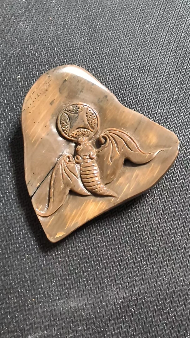 猛犸约26克雕刻件XY10