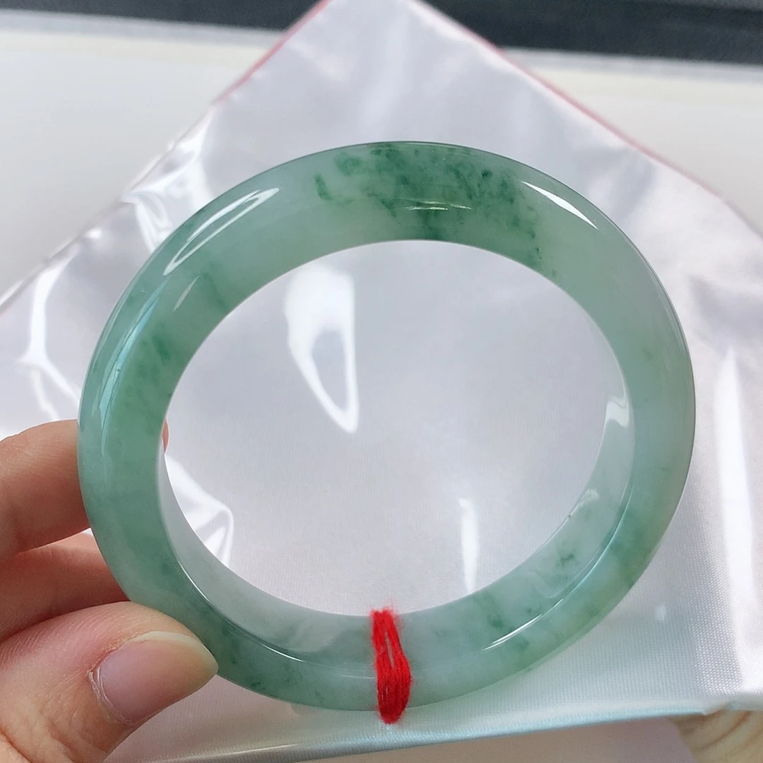 未镶嵌手镯翡翠 需包容表皮裂 ①⑤⑧