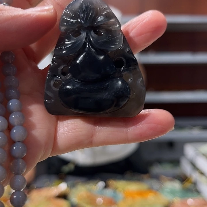 岫玉未镶嵌毛衣链