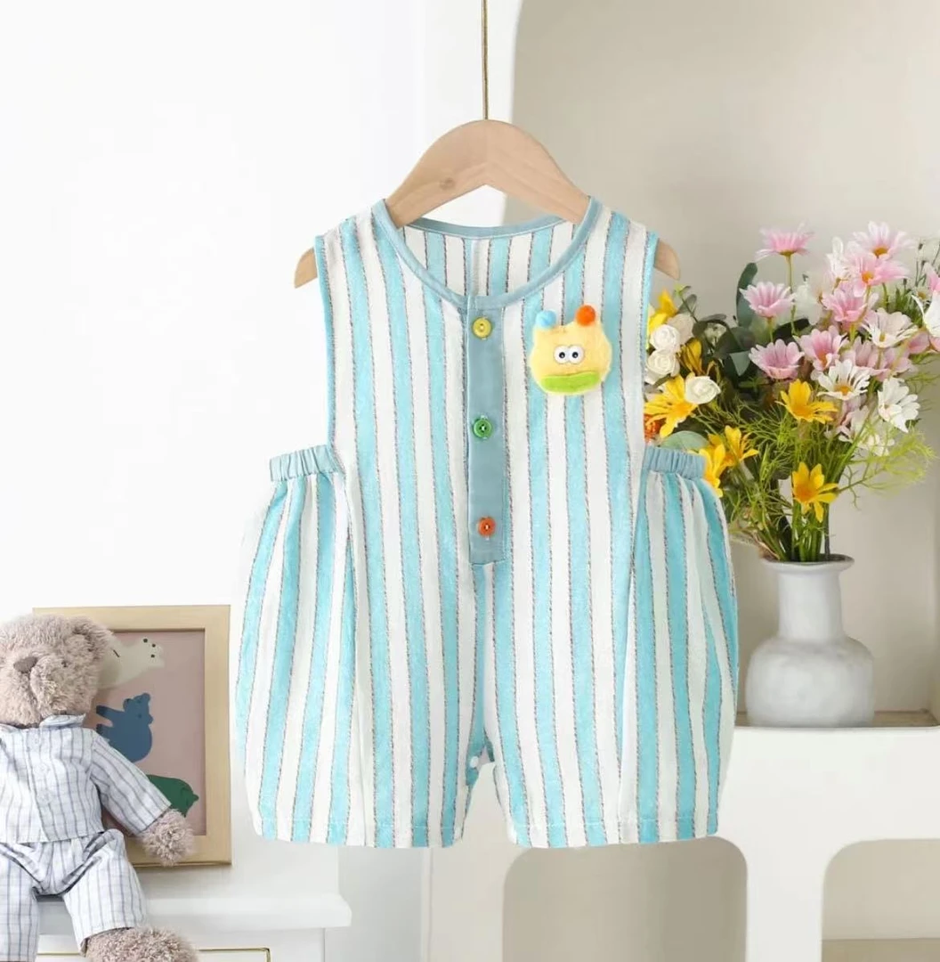 新款宝宝夏款透气格子条纹套头彩色三粒扣无袖连体哈衣爬爬服