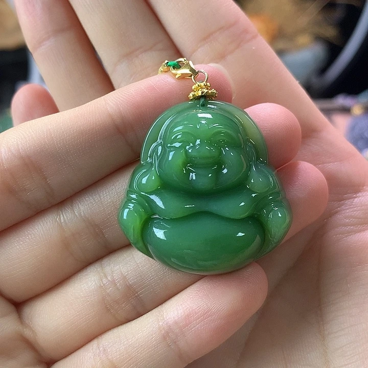 一***儿和田玉未镶嵌颈饰