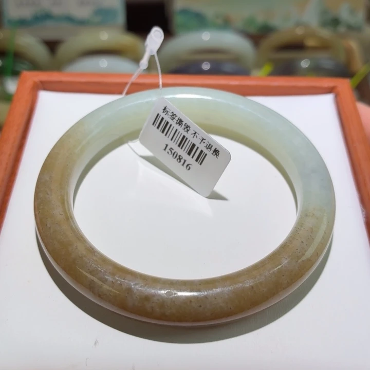 和田玉未镶嵌手镯 54 55（糖结构）