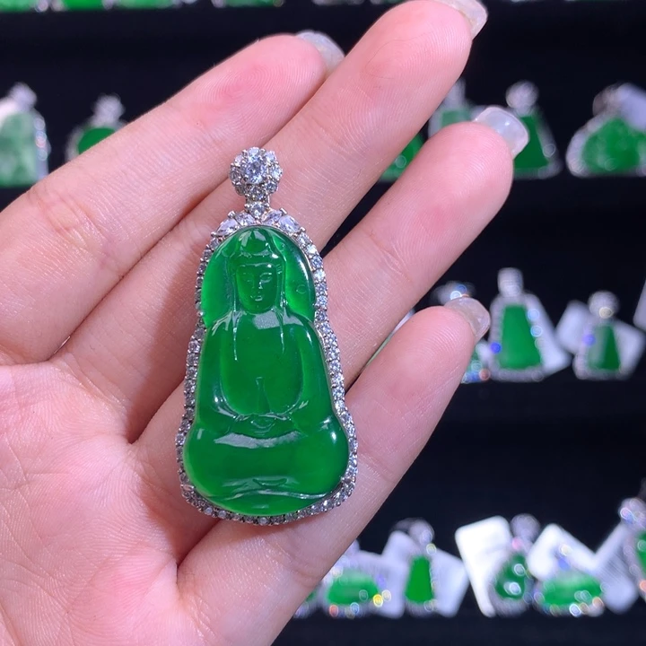 【闪购商品】颈饰银S925镶嵌翡翠天然翡翠