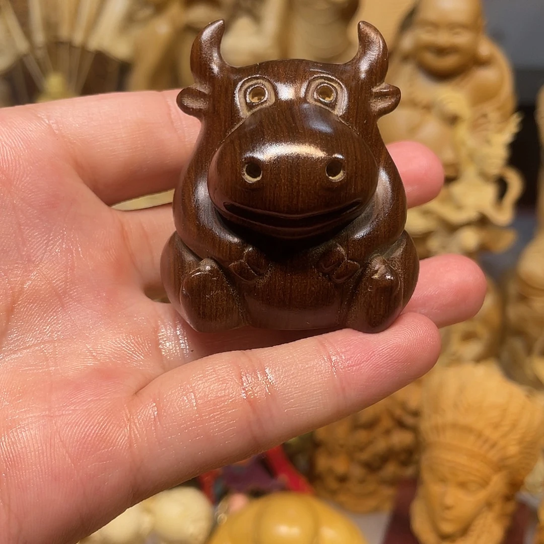 黄杨木紫光檀小牛