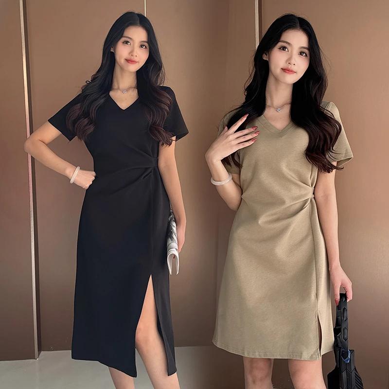2025新款赫本风连衣裙长款小黑裙收腰显瘦气质裙子气质洋气A字裙