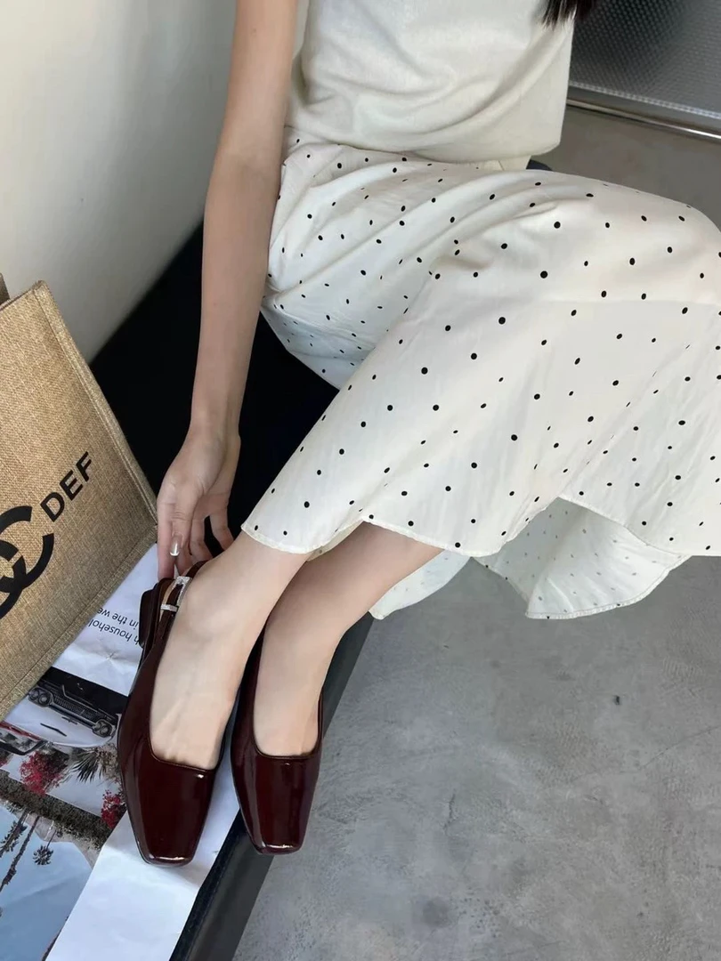 87-023/D 方头粗跟凉鞋女夏2025新款浅口一字扣带包头后空女鞋