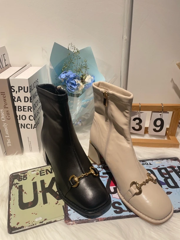 281-1瘦瘦靴切尔西短靴女新款春秋单靴粗跟方头马衔扣靴时尚百搭