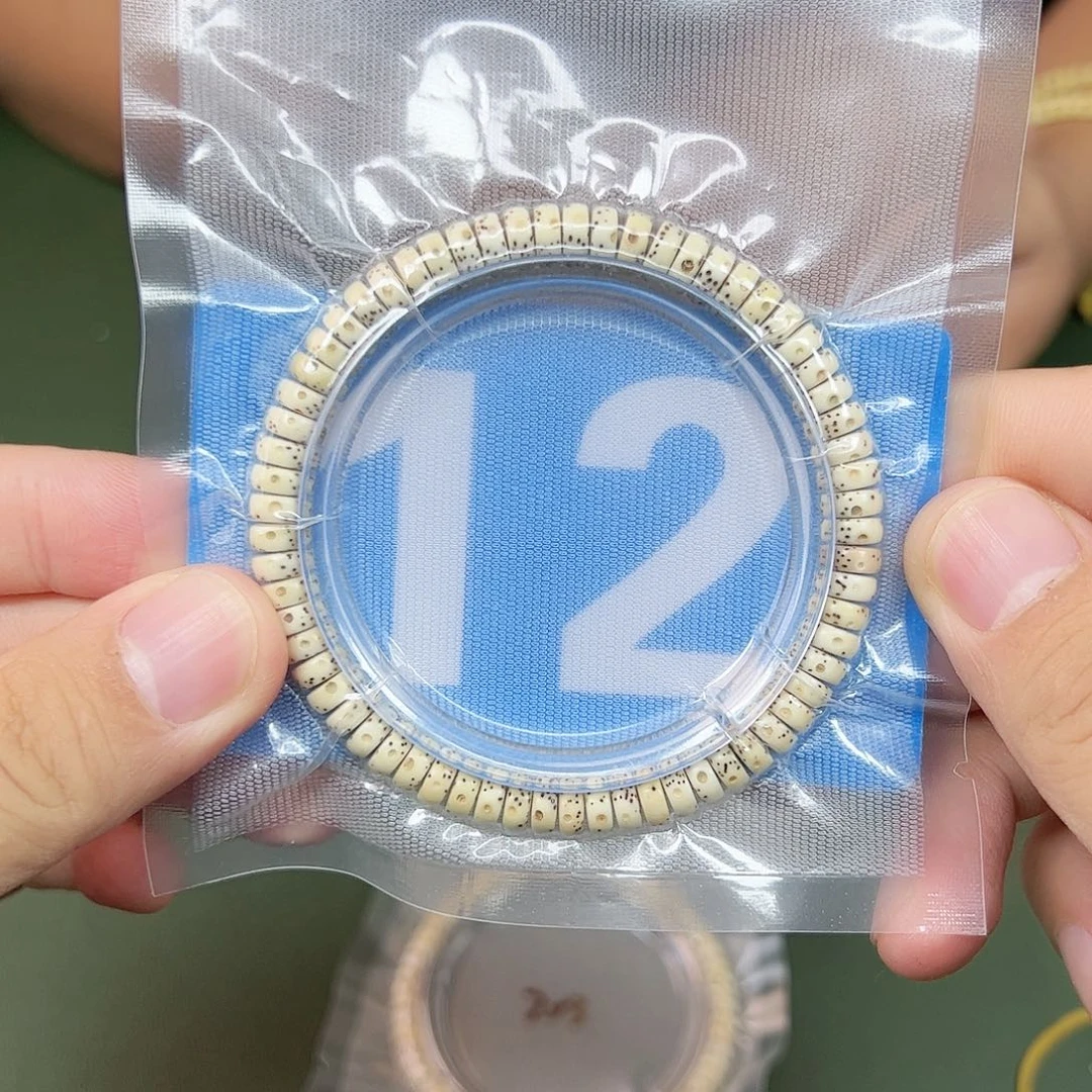 吊坠星月菩提73药片。  12