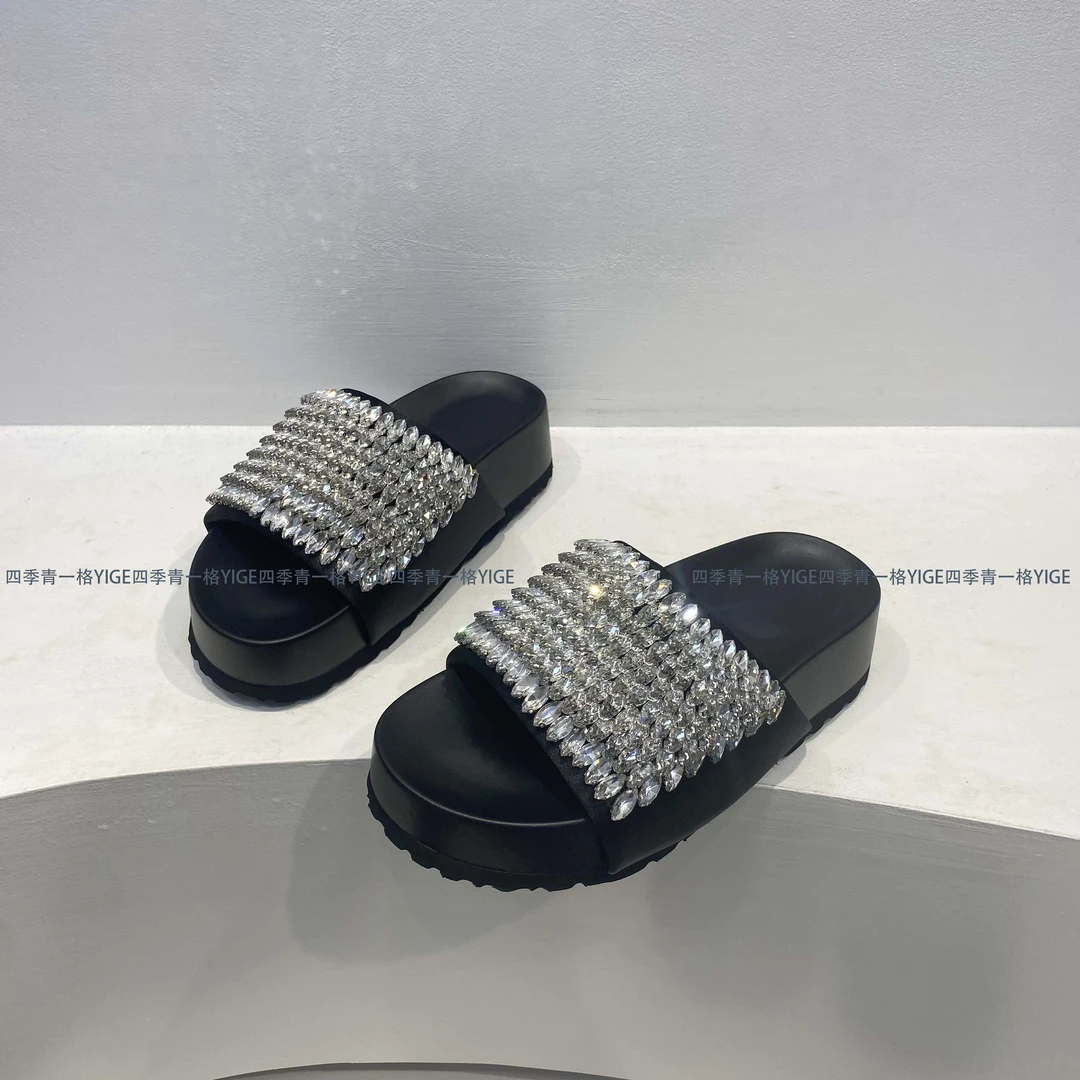 YG 欧货满钻厚底增高拖鞋2025夏季新款松糕底百搭一字沙滩凉鞋