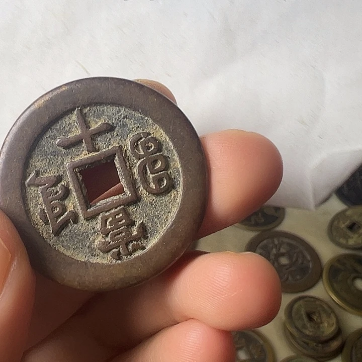 韩***枫铜挂件等多种规格的产品