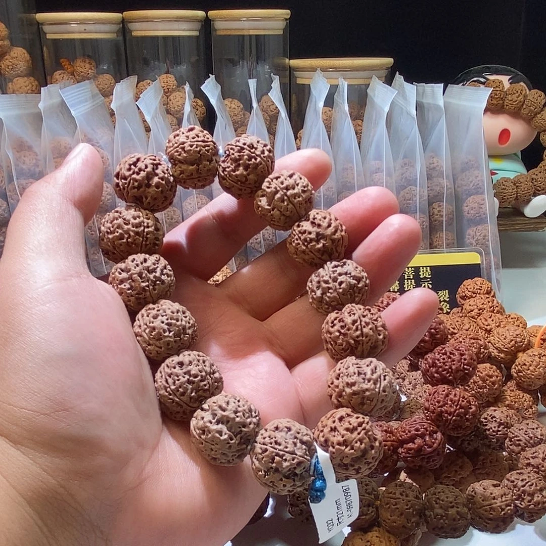 吊坠金刚菩提安娜蜂王21mm