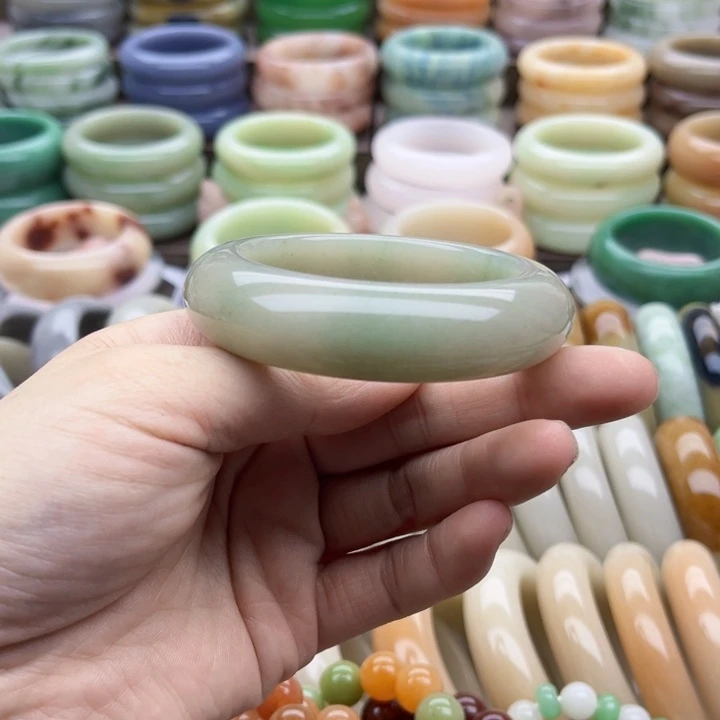 石英质玉手镯合金