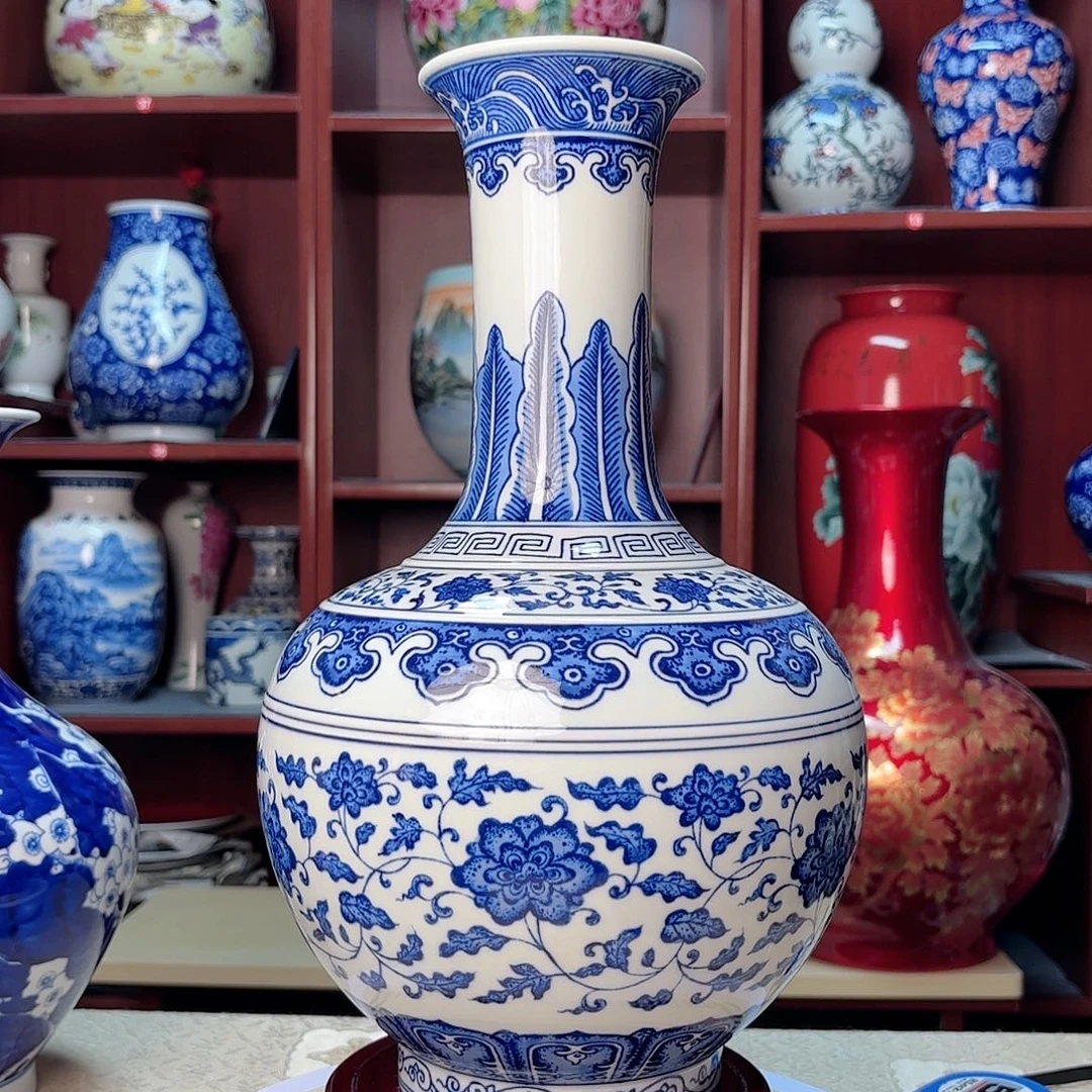 瓶高度39厘米宽23厘米