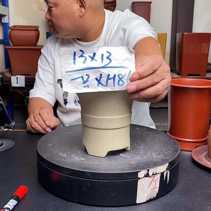紫砂花盆货号一只XH86