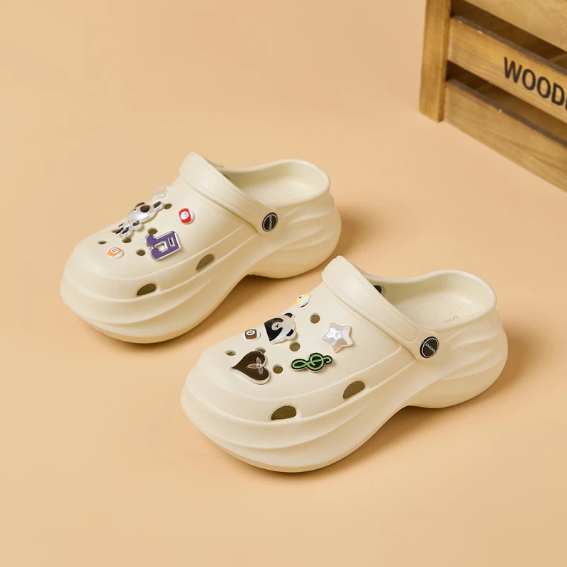 达芙妮5CM增高包头凉鞋女款2025夏季新款镂空设计透气舒适洞洞鞋