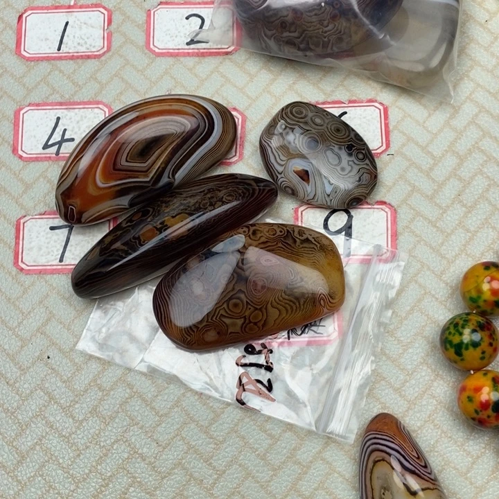 然***物玛瑙/玉髓未镶嵌颈饰