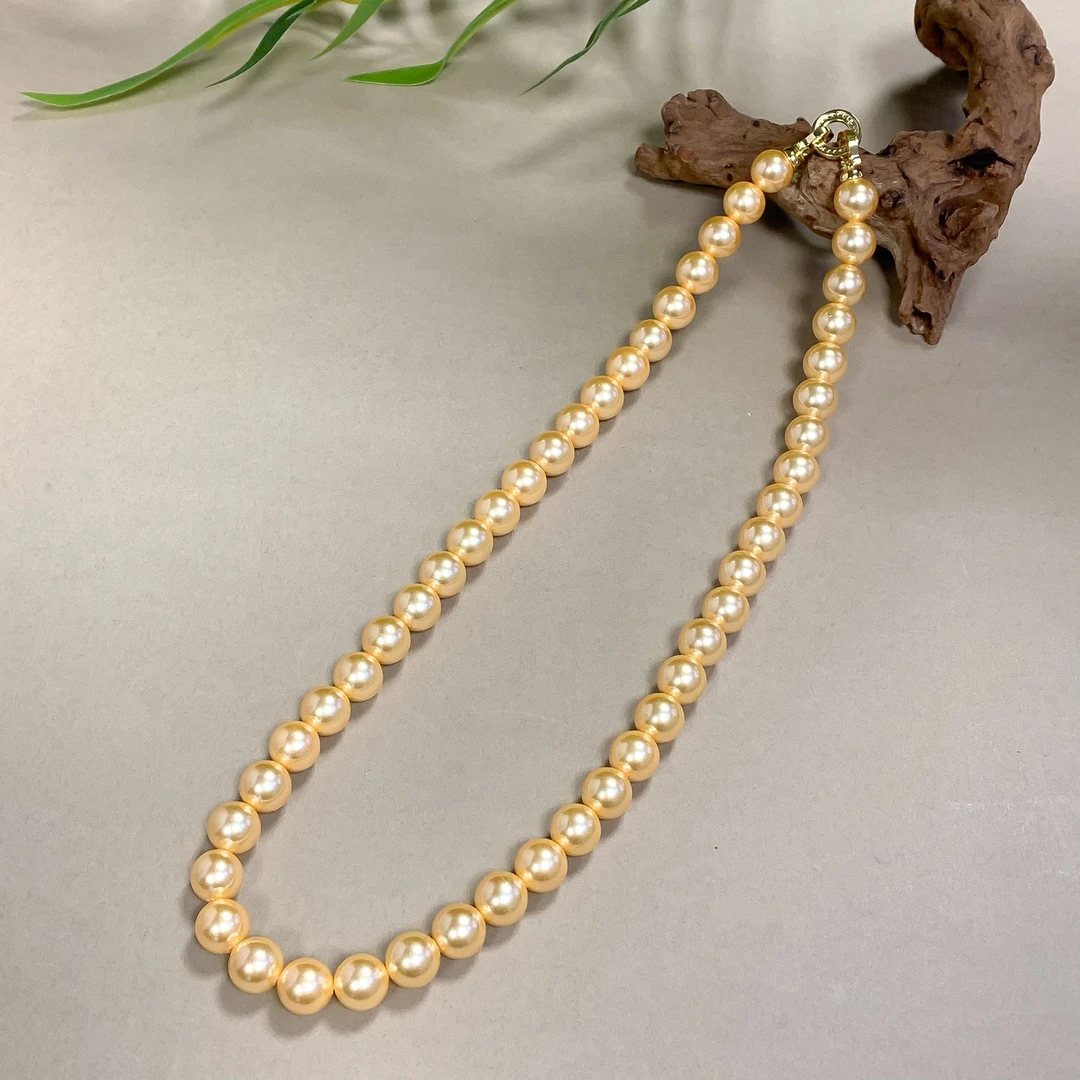 面面来财珠宝C10068卡10左右-金黄海神贝项链-配盒