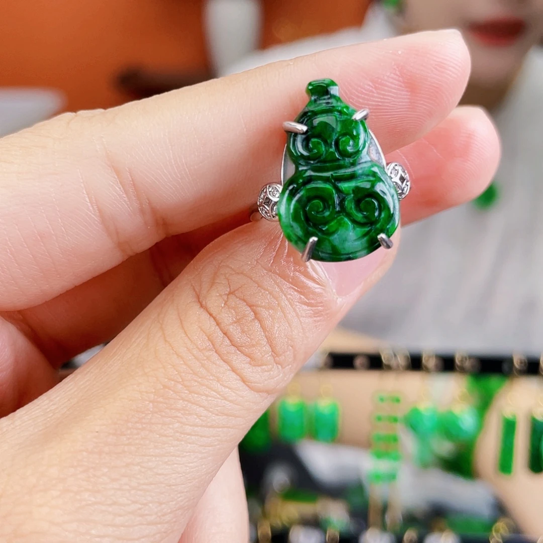 翡翠银S925镶嵌耳饰