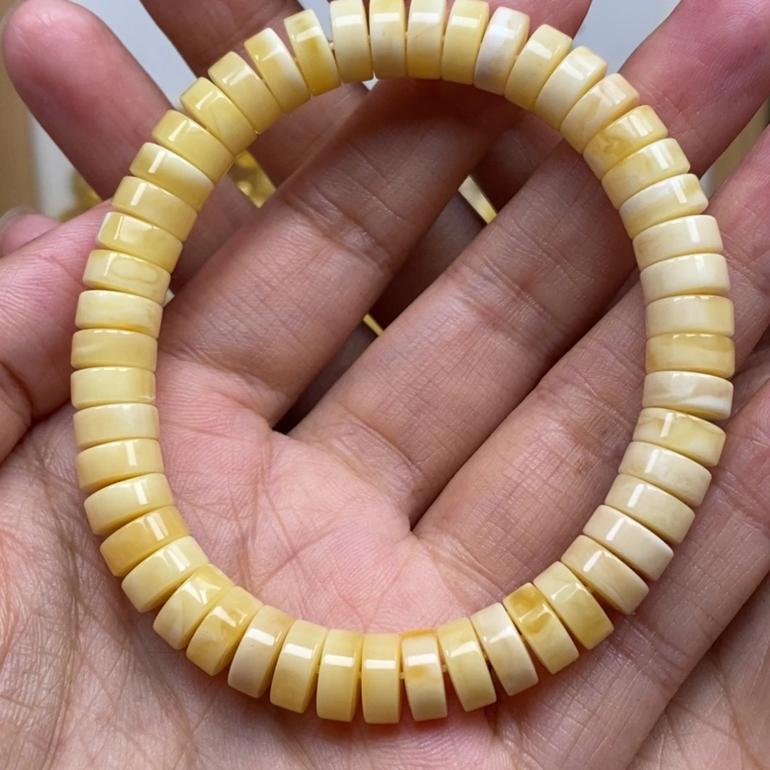 琥珀未镶嵌裸石9’5