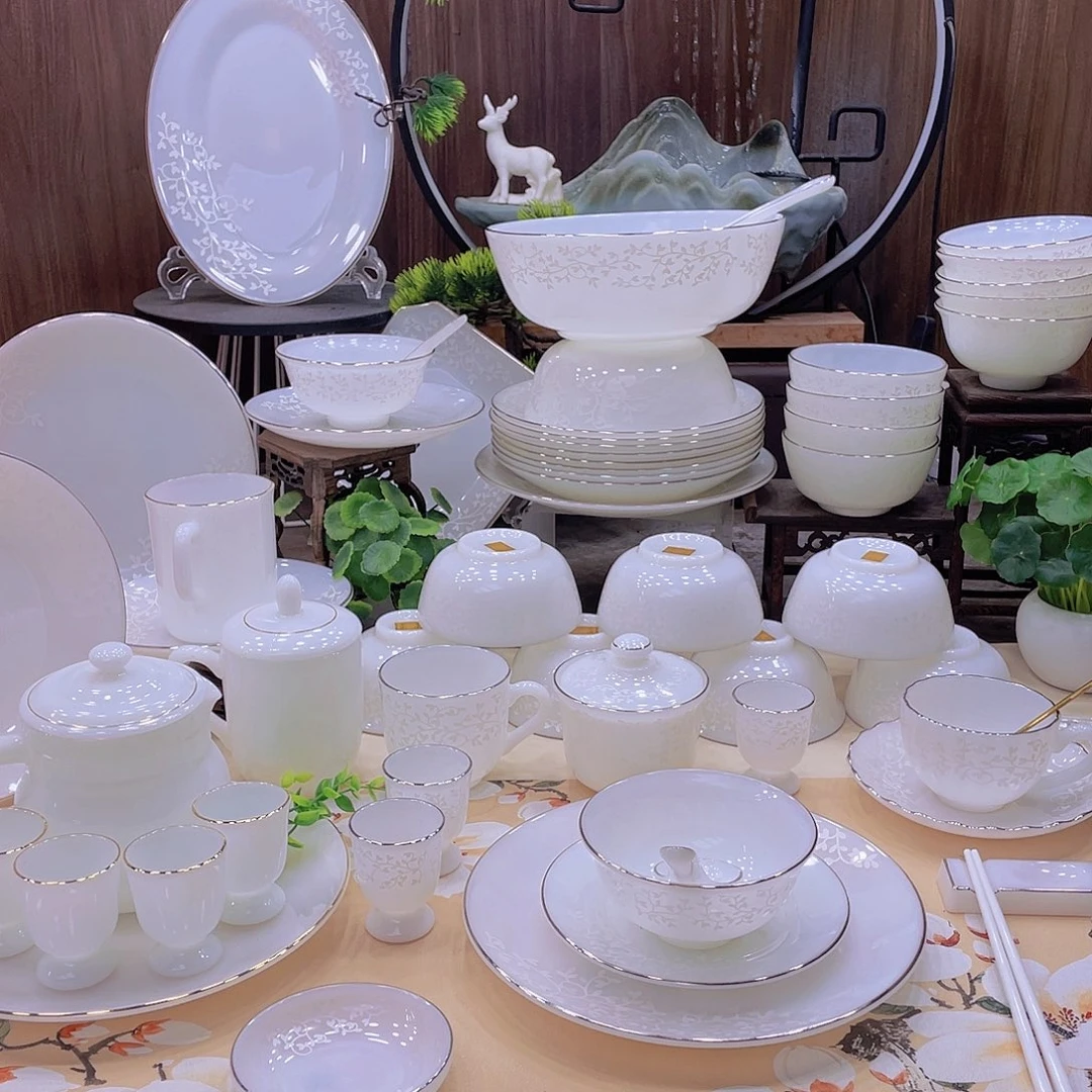 瓷暗香浮动餐具套装搭配