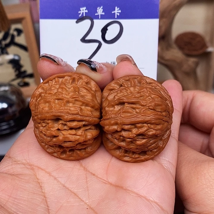 吊坠桃核歪磨40无刀痕s