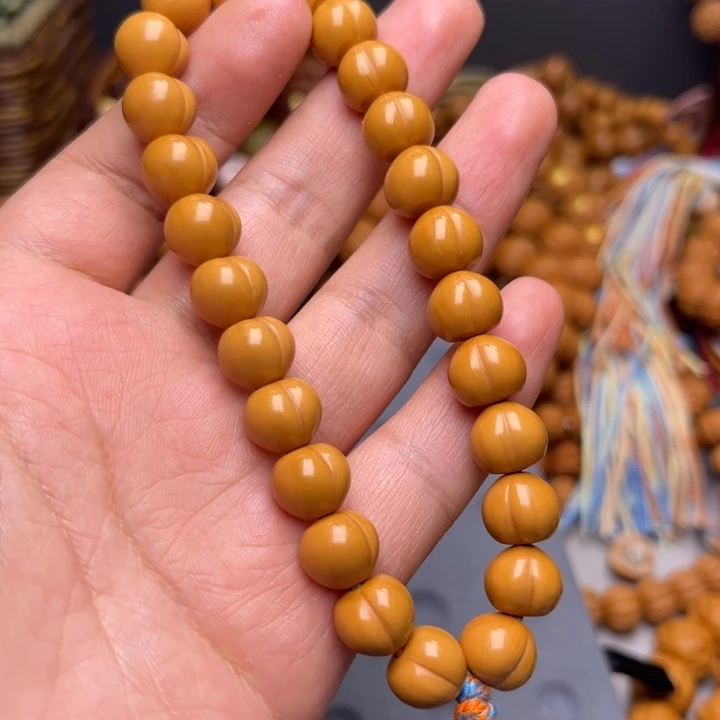 吊坠猴头核桃1.0屁桃