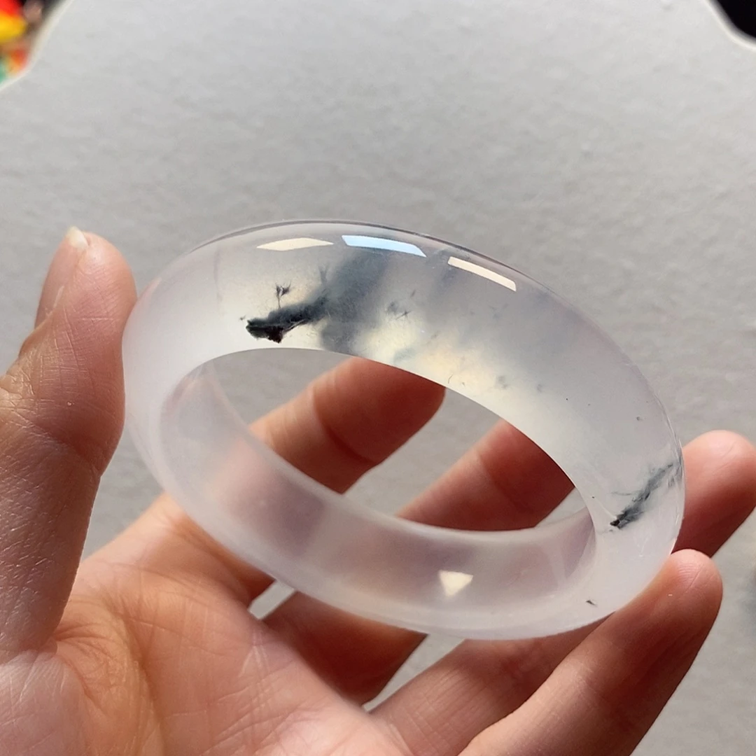 石英质玉手镯未镶嵌51-52