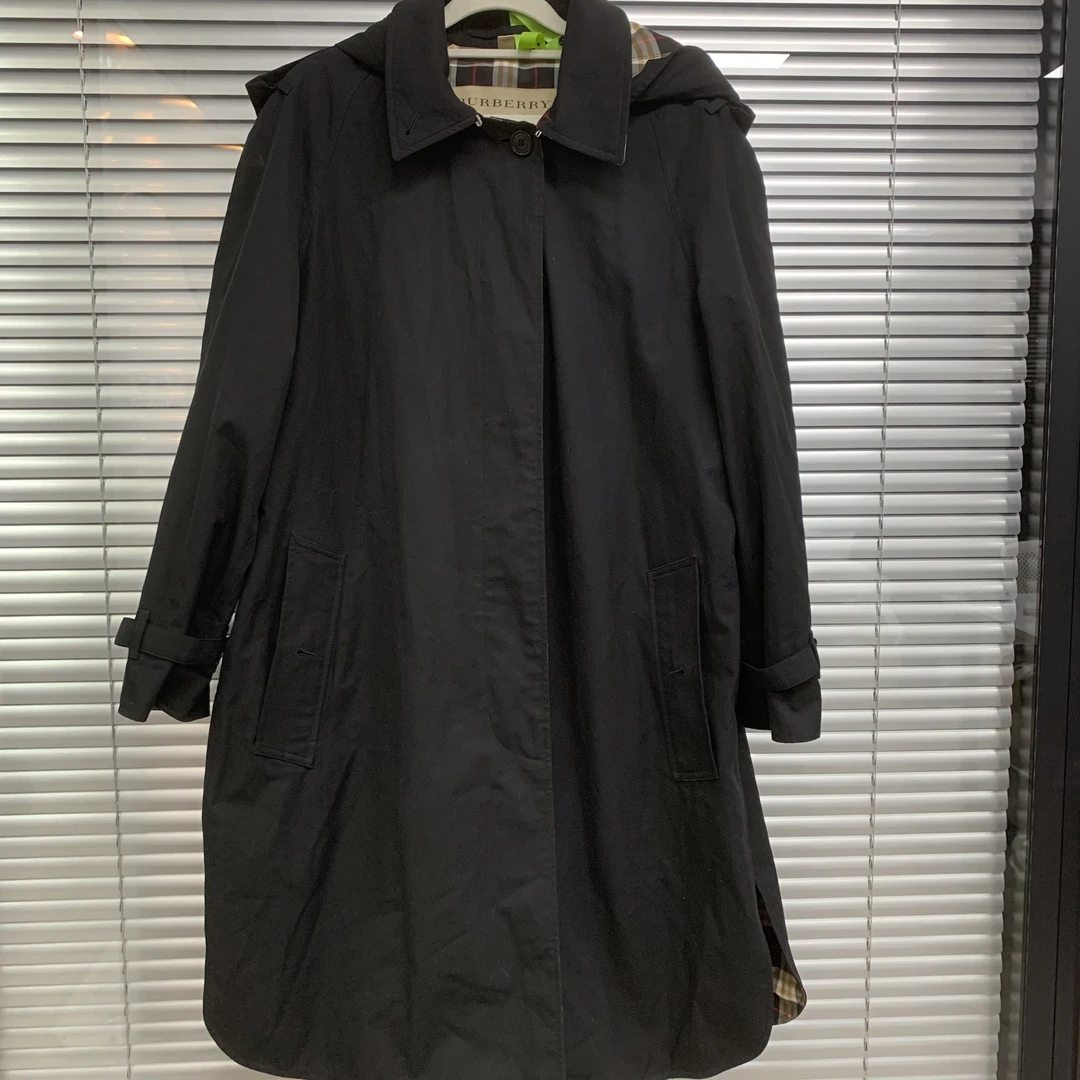 99新 BURBERRY/博柏利 黑色连帽风衣外套/UK6码/C01104