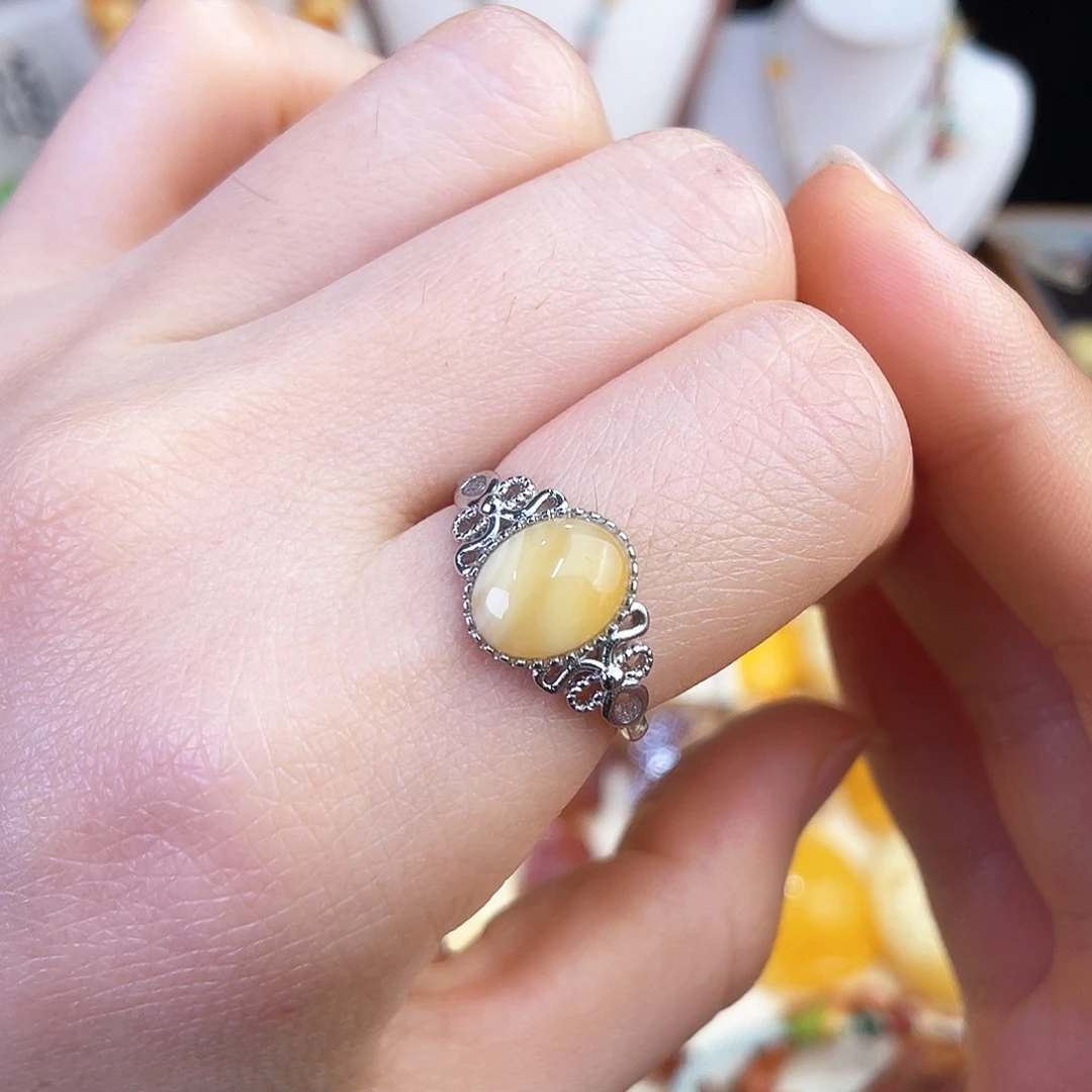 未镶嵌琥珀珠宝奇石