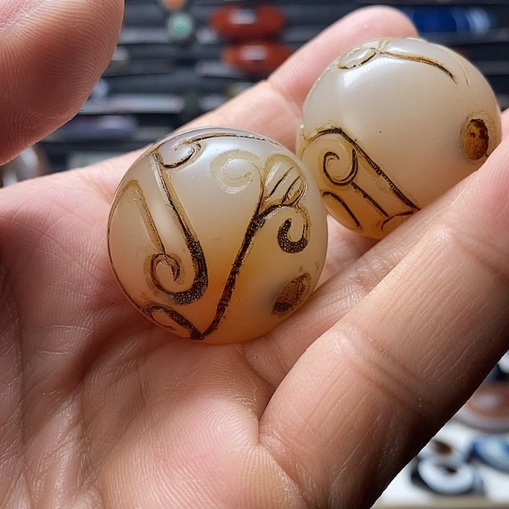 未镶嵌颈饰玛瑙/玉髓