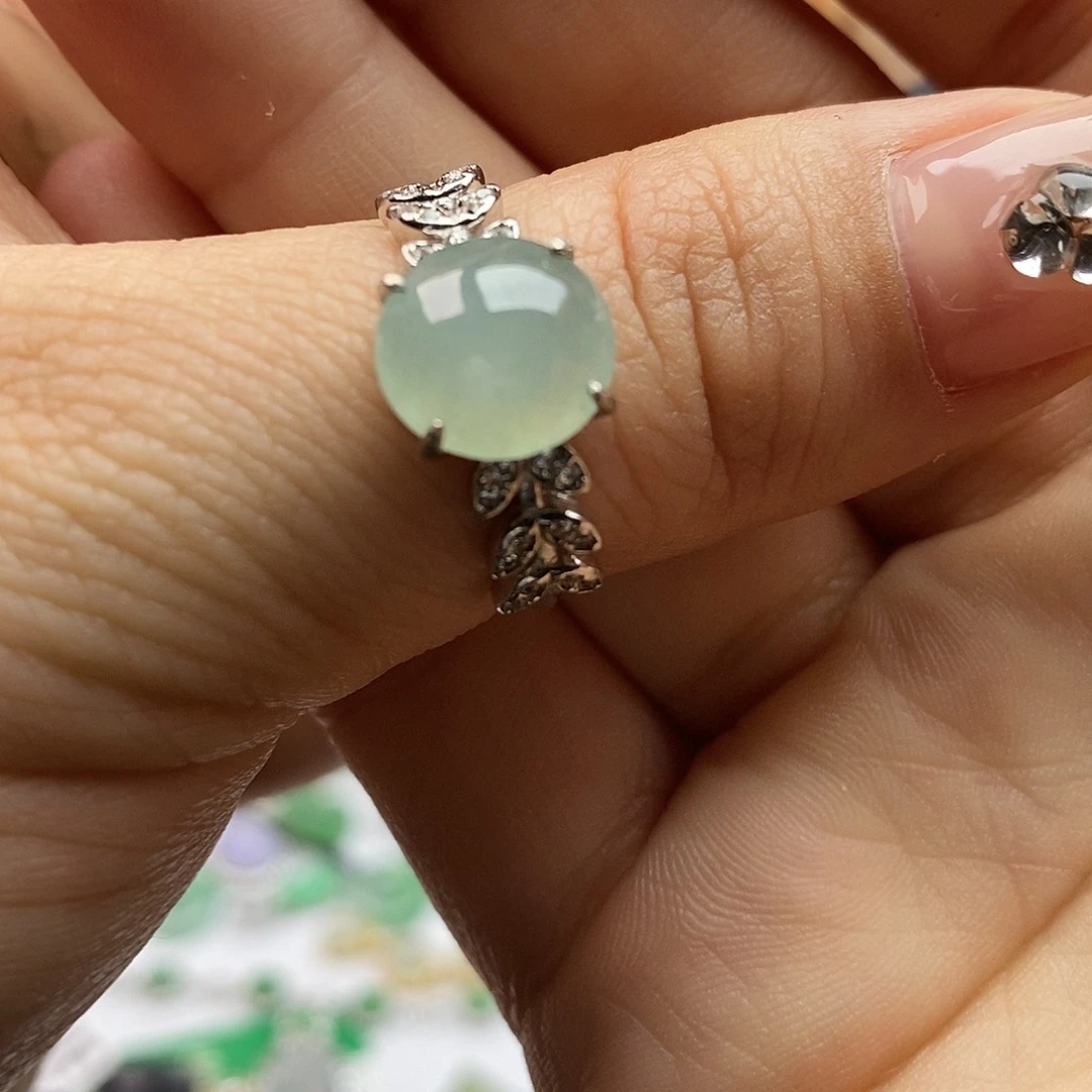 翡翠未镶嵌戒指翡翠