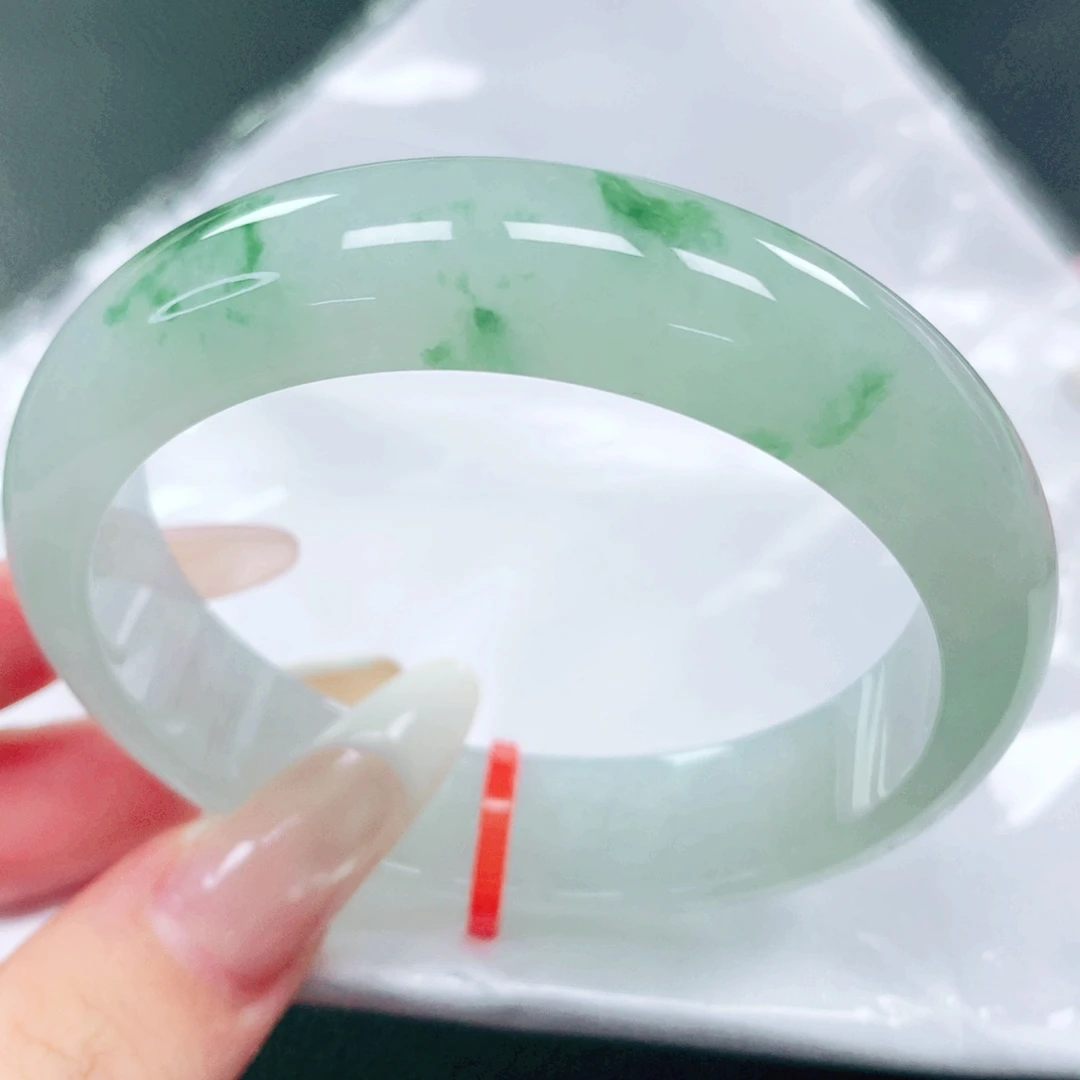 翡翠未镶嵌手镯55