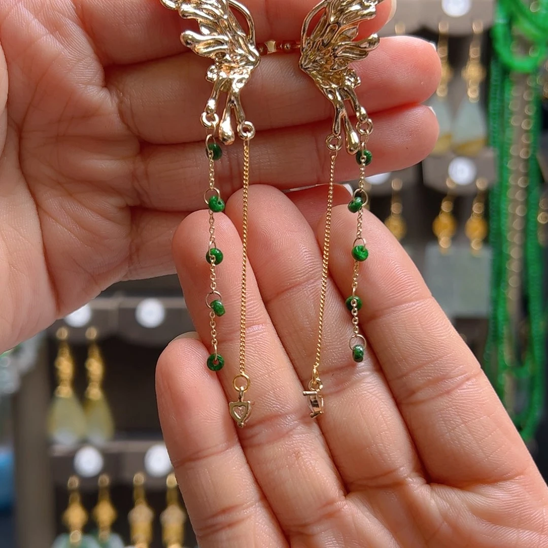 未镶嵌翡翠耳饰翡翠