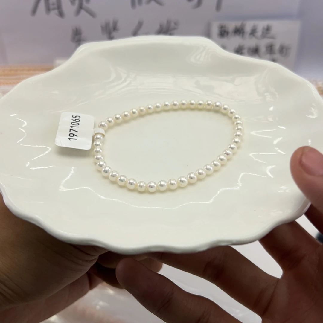 淡水珍珠颈饰未镶嵌