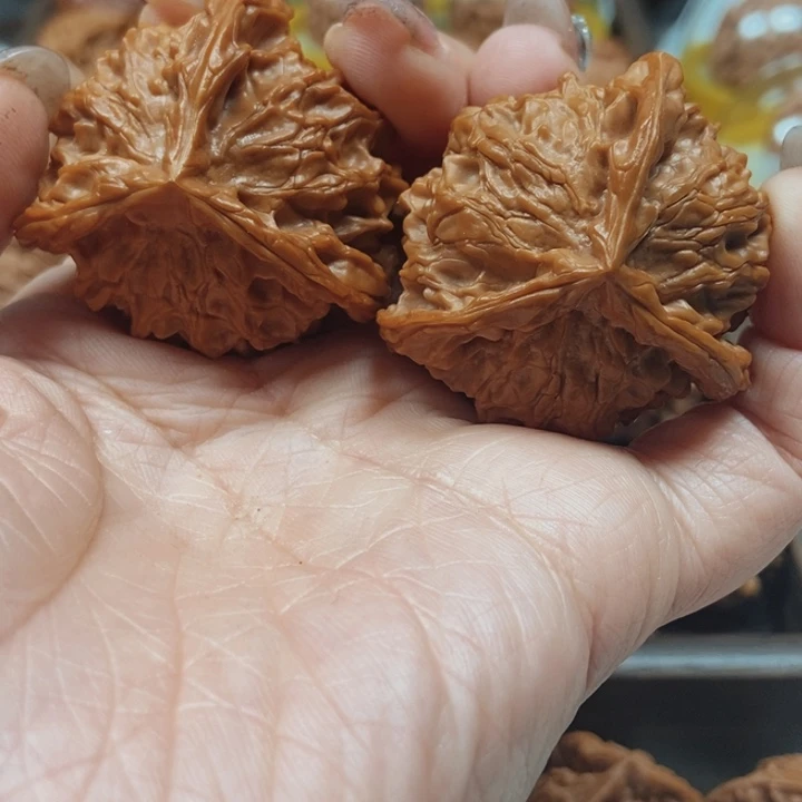 把件文玩核桃盘山