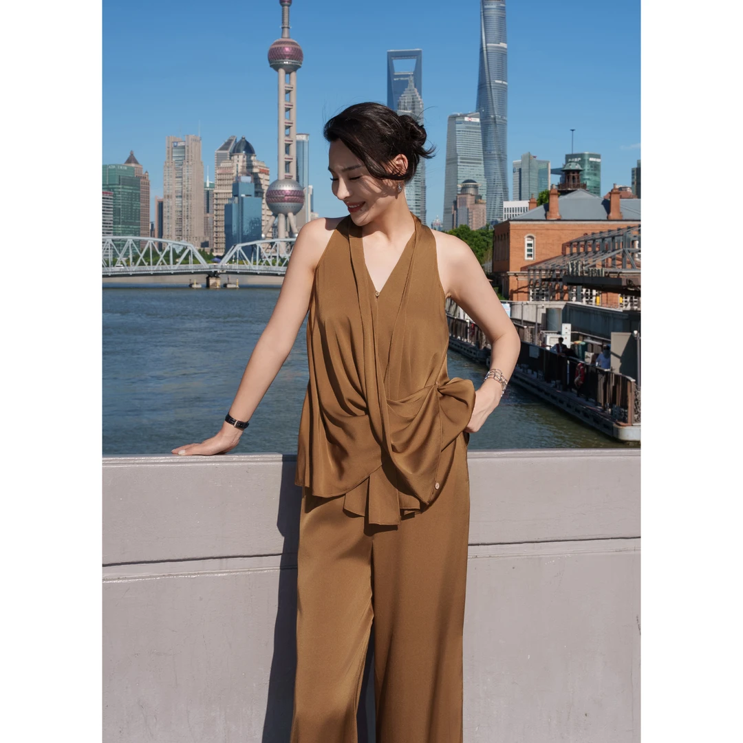 【余书】“优雅延续”无袖背心交叉八字肩显瘦上衣Y303690